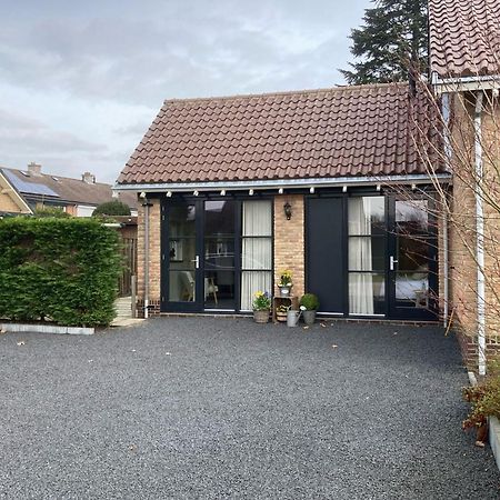 'T Huske Bed and Breakfast Werkendam Exteriör bild