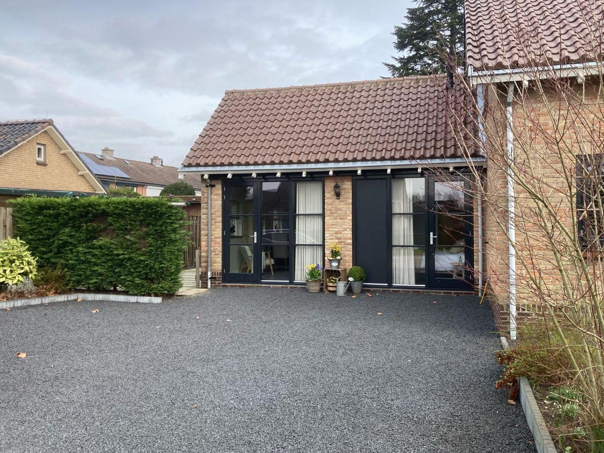 'T Huske Bed and Breakfast Werkendam Exteriör bild